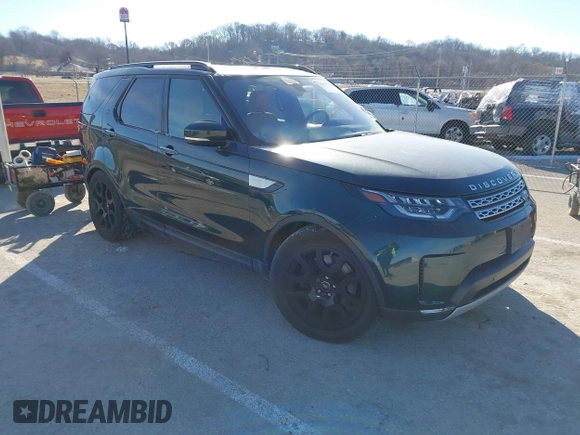 2017 Land Rover Discovery HSE Luxury z VIN SALRHBBK2HA031176, wystawiony jako IAAI lot #41567755 z przebiegiem 102 895 mil mil oraz . Historia ofert i sprzedaży dostępna na DreamBid. Obrazek 1.