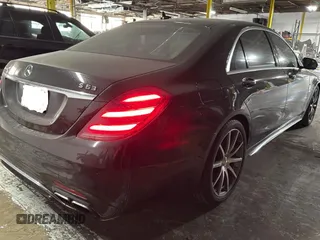 2018 Mercedes-Benz S 63 AMG with VIN WDDUG8JB5JA357171, listed as a Copart auction lot 61851595 with 4,824 mi miles and Clean title. Bid and sale history available at DreamBid. Image 4.