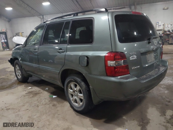2006 Toyota Highlander w/3rd Row with VIN JTEEP21A460153635, listed as a IAAI auction lot 41618056 with 136,204 mi miles. Bid and sale history available at carsss.com. Image 3.