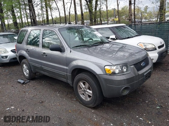 2007 Ford Escape XLS with VIN 1FMYU92Z37KB16651, listed as a IAAI auction lot 41986040 with 119,286 mi miles and . Bid and sale history available at DreamBid. Image 1.