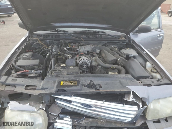 2006 Ford Crown Victoria LX with VIN 2FAHP74V46X115424, listed as a Copart auction lot 84219954 with 226,239 mi miles and Salvage Title. Bid and sale history available at carsss.com. Image 11.