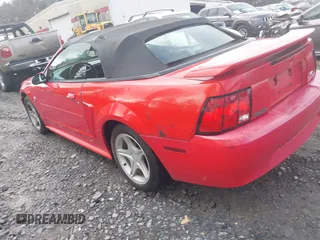 2004 Ford Mustang Deluxe with VIN 1FAFP44654F162713, listed as a IAAI auction lot 41525265 with 213,365 mi miles. Bid and sale history available at carsss.com. Image 3.