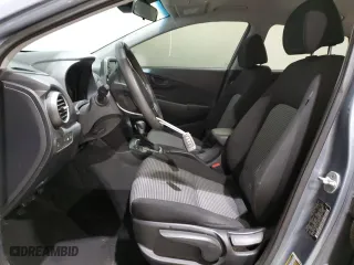 2019 Hyundai Kona SE with VIN KM8K12AA1KU270810, listed as a Copart auction lot 45946545 with 83,241 mi miles and Salvage Title. Bid and sale history available at carsss.com. Image 7.