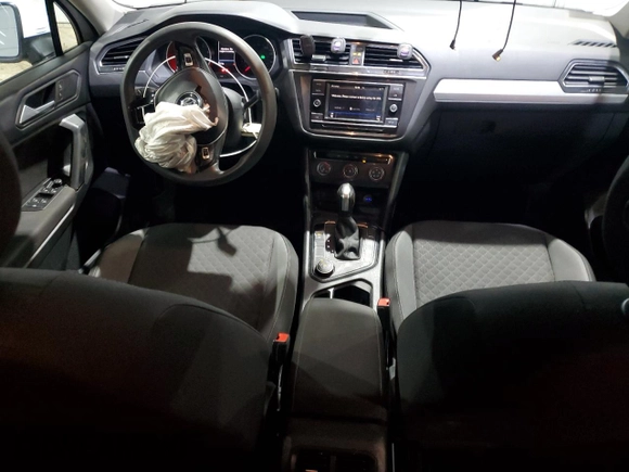2019 Volkswagen Tiguan S with VIN 3VV0B7AX0KM177700, listed as a Copart auction lot 46752785 with 54,738 mi miles and Salvage title. Bid and sale history available at DreamBid. Image 8.
