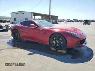 2013 Ferrari F12 z VIN ZFF74UFA7D0193622, wystawiony jako Copart lot #73031694 z przebiegiem Nie podano mil oraz Szkody całkowita. Historia ofert i sprzedaży dostępna na DreamBid. Obrazek 4.