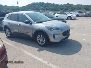 2022 Ford Escape SE с VIN 1FMCU0G60NUB40699, выставлен на аукционе IAAI как лот 42449113 с пробегом 69 533 миль миль и . История ставок и продаж доступна на DreamBid. Изображение 1.