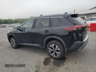 2021 Nissan Rogue SV z VIN 5N1AT3BB9MC848809, wystawiony jako Copart lot #57432525 z przebiegiem 32 953 mil mil oraz Szkoda całkowita • Salvage title. Historia ofert i sprzedaży dostępna na DreamBid. Obrazek 2.