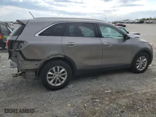 2018 Kia Sorento LX V6 with VIN 5XYPG4A52JG384841, listed as a Copart auction lot 76878914 with 111,861 mi miles and Salvage Title. Bid and sale history available at carsss.com. Image 3.