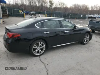 2015 Infiniti Q70 with VIN JN1BY1PR5FM830652, listed as a Copart auction lot 52894625 with 102,387 mi miles and Salvage Title. Bid and sale history available at DreamBid. Image 3.