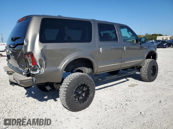2005 Ford Excursion Limited с VIN 1FMNU43S55EB45717, выставлен на аукционе Copart как лот 47035815 с пробегом 140 723 миль миль и Списание • Salvage title. История ставок и продаж доступна на DreamBid. Изображение 3.