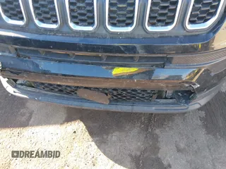 2024 Jeep Compass Sport with VIN 3C4NJDAN1RT126498, listed as a IAAI auction lot 41170375 with 12,466 mi miles and . Bid and sale history available at DreamBid. Image 6.