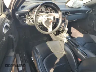 2005 Porsche 911 Carrera S z VIN WP0CB29995S765398, wystawiony jako Copart lot #42413555 z przebiegiem 32 993 mil mil oraz Szkoda całkowita • Salvage title. Historia ofert i sprzedaży dostępna na DreamBid. Obrazek 8.
