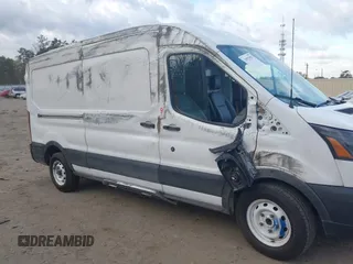 2019 Ford Transit with VIN 1FTYE2CM3KKB32479, listed as a IAAI auction lot 39073951 with Not Provided miles. Bid and sale history available at carsss.com. Image 13.
