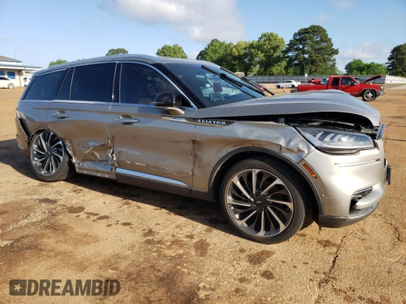 2023 Lincoln Aviator Reserve with VIN 5LM5J7WC7PGL10427, listed as a Copart auction lot 52072055 with 51,265 mi miles and Salvage title. Bid and sale history available at DreamBid. Image 4.