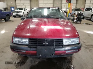 1994 Chevrolet Corsica z VIN 1G1LD5545RY161235, wystawiony jako Copart lot #85941124 z przebiegiem 66 048 mil mil oraz Tytuł czysty. Historia ofert i sprzedaży dostępna na DreamBid. Obrazek 5.