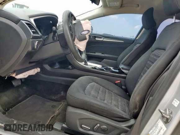 2016 Ford Fusion SE with VIN 3FA6P0H74GR151821, listed as a Copart auction lot 60549015 with 130,939 mi miles and Salvage title. Bid and sale history available at DreamBid. Image 7.