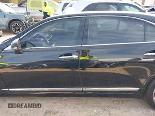 2016 Lexus LS 460 L with VIN JTHGL5EF0G5056502, listed as a IAAI auction lot 41012399 with 77,031 mi miles and . Bid and sale history available at DreamBid. Image 14.