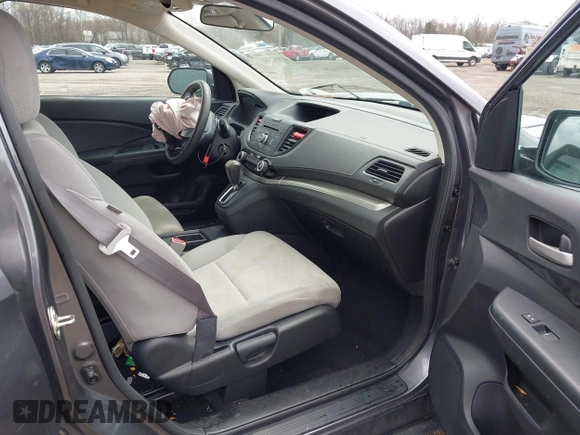 2016 Honda CR-V SE with VIN 2HKRM4H47GH670877, listed as a IAAI auction lot 41952201 with 152,394 mi miles and . Bid and sale history available at carsss.com. Image 5.