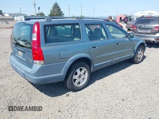 2002 Volvo V70 with VIN YV1SZ58D521073150, listed as a IAAI auction lot 42149444 with Not Provided miles and . Bid and sale history available at DreamBid. Image 4.
