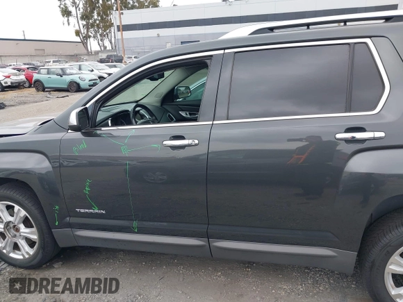 2017 GMC Terrain SLT z VIN 2GKFLPE38H6149809, wystawiony jako IAAI lot #41992273 z przebiegiem 126 183 mil mil oraz . Historia ofert i sprzedaży dostępna na DreamBid. Obrazek 14.