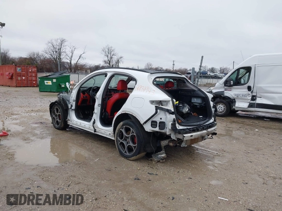 2019 Alfa Romeo Stelvio z VIN ZASPAKAN8K7C38424, wystawiony jako IAAI lot #41476001 z przebiegiem Nie podano mil oraz . Historia ofert i sprzedaży dostępna na DreamBid. Obrazek 20.