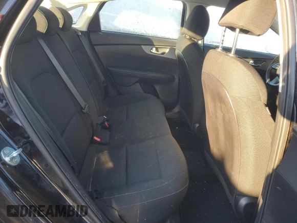 2021 Kia Forte FE with VIN 3KPF24ADXME412081, listed as a Copart auction lot 41478885 with 35,978 mi miles and Salvage Title. Bid and sale history available at carsss.com. Image 10.