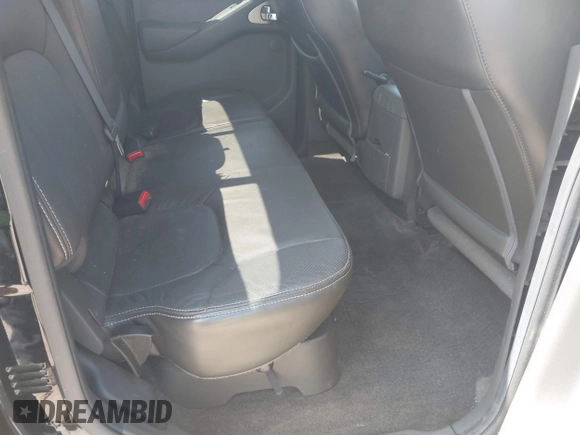 2014 Nissan Frontier SV with VIN 1N6AD0EV0EN758585, listed as a IAAI auction lot 41943169 with 186,214 mi miles and . Bid and sale history available at DreamBid. Image 8.
