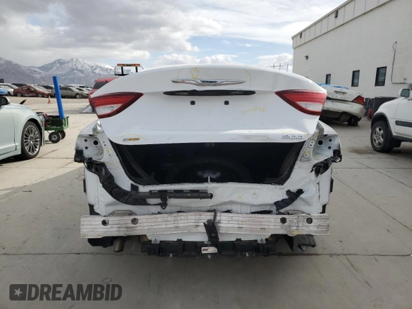 2016 Chrysler 200 LX with VIN 1C3CCCFB3GN185760, listed as a Copart auction lot 47196615 with 89,766 mi miles and Salvage Title. Bid and sale history available at carsss.com. Image 6.