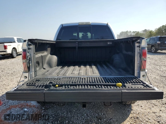 2014 Ford F-150 SVT Raptor with VIN 1FTFW1R6XEFC93674, listed as a Copart auction lot 47443025 with Not Provided miles and Salvage Title. Bid and sale history available at carsss.com. Image 6.