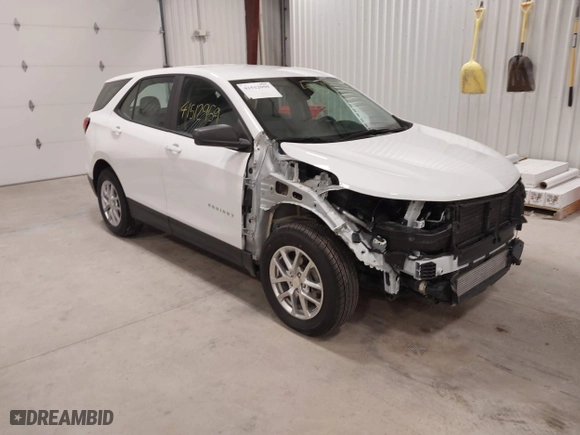 2022 Chevrolet Equinox LS with VIN 2GNAXSEV2N6128472, listed as a IAAI auction lot 41512959 with 37,834 mi miles. Bid and sale history available at carsss.com. Image 1.