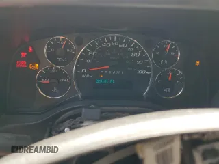 2017 Chevrolet Express Cargo с VIN 1GCWGAFF1H1225394, выставлен на аукционе Copart как лот 59502005 с пробегом 223 131 миль миль и Чистый • Clean title. История ставок и продаж доступна на DreamBid. Изображение 9.