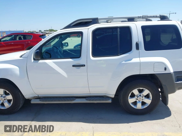 2010 Nissan Xterra S z VIN 5N1AN0NUXAC522471, wystawiony jako IAAI lot #41941676 z przebiegiem 162 757 mil mil oraz . Historia ofert i sprzedaży dostępna na DreamBid. Obrazek 15.