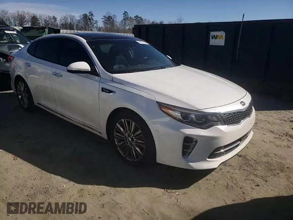 2017 Kia Optima SX Limited z VIN 5XXGV4L20HG147594, wystawiony jako Copart lot #43977095 z przebiegiem 154 209 mil mil oraz Szkoda całkowita • Salvage title. Historia ofert i sprzedaży dostępna na DreamBid. Obrazek 10.