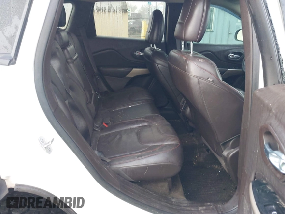 2017 Jeep Cherokee Trailhawk L Plus with VIN 1C4PJMBS2HD225011, listed as a IAAI auction lot 40802716 with 73,714 mi miles. Bid and sale history available at carsss.com. Image 8.
