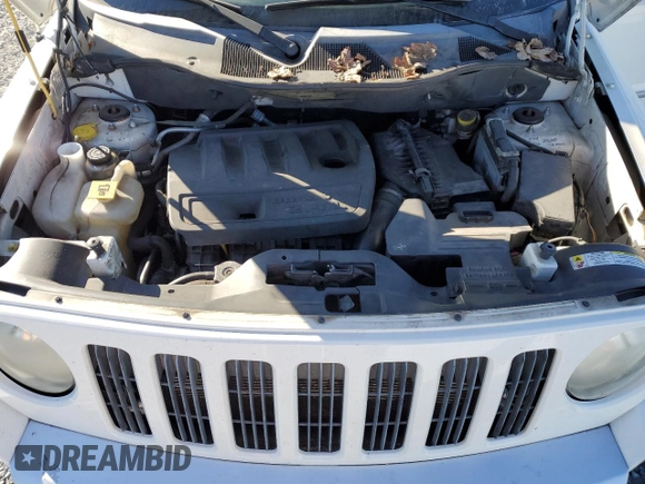 2008 Jeep Patriot Limited with VIN 1J8FT48W18D521193, listed as a Copart auction lot 83746284 with 244,372 mi miles and Salvage Title. Bid and sale history available at DreamBid. Image 13.