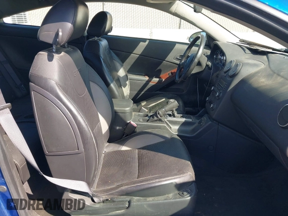 2006 Pontiac G6 GTP with VIN 1G2ZM171164167148, listed as a IAAI auction lot 41597445 with 117,227 mi miles. Bid and sale history available at carsss.com. Image 5.