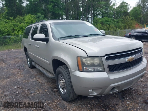 2007 Chevrolet Suburban LT with VIN 3GNGK26K07G303144, listed as a IAAI auction lot 42119779 with 181,852 mi miles and . Bid and sale history available at DreamBid. Image 1.
