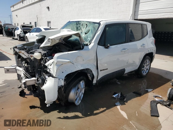 2023 Jeep Renegade Latitude z VIN ZACNJDB10PPP59961, wystawiony jako Copart lot #61457135 z przebiegiem Nie podano mil oraz Szkoda całkowita • Salvage title. Historia ofert i sprzedaży dostępna na DreamBid. Obrazek 1.