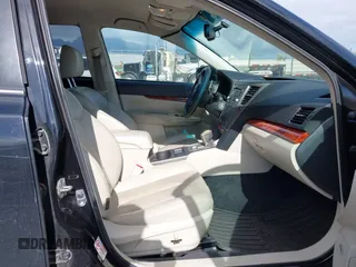 2011 Subaru Outback Limited z VIN 4S4BRDJC1B2370889, wystawiony jako IAAI lot #41490231 z przebiegiem Nie podano mil oraz . Historia ofert i sprzedaży dostępna na DreamBid. Obrazek 5.