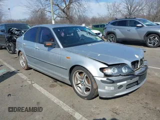 2002 BMW 3 Series 330i with VIN WBAEV534X2KM21263, listed as a IAAI auction lot 41655115 with 250,001 mi miles and . Bid and sale history available at DreamBid. Image 1.