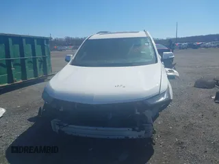 2022 Chevrolet Traverse LT z VIN 1GNEVHKW8NJ122749, wystawiony jako IAAI lot #41885902 z przebiegiem Nie podano mil oraz . Historia ofert i sprzedaży dostępna na DreamBid. Obrazek 13.