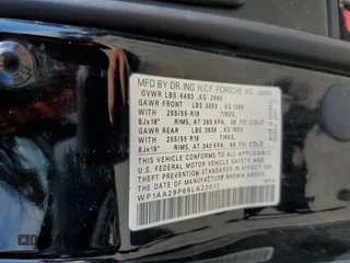 2006 Porsche Cayenne z VIN WP1AA29P66LA23012, wystawiony jako Copart lot #54726565 z przebiegiem 183 403 mil mil oraz Szkody całkowita. Historia ofert i sprzedaży dostępna na DreamBid. Obrazek 13.
