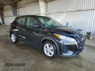 2024 Nissan Kicks S z VIN 3N1CP5BVXRL517467, wystawiony jako Copart lot #51703825 z przebiegiem 15 918 mil mil oraz Szkoda całkowita • Salvage title. Historia ofert i sprzedaży dostępna na DreamBid. Obrazek 4.