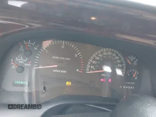 2001 Dodge 2500 z VIN 1B7KF23691J579147, wystawiony jako IAAI lot #42226850 z przebiegiem 198 825 mil mil oraz . Historia ofert i sprzedaży dostępna na DreamBid. Obrazek 7.