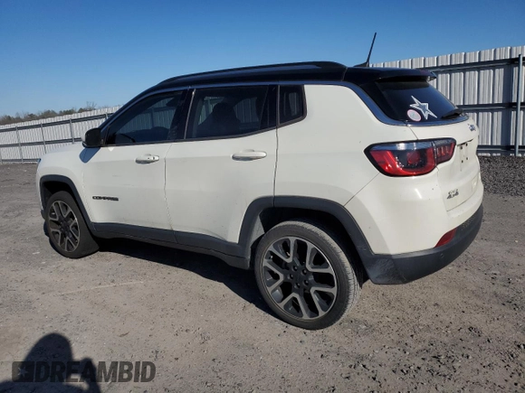2018 Jeep Compass Limited with VIN 3C4NJDCB4JT288083, listed as a Copart auction lot 45876825 with 89,812 mi miles and Clean Title. Bid and sale history available at DreamBid. Image 2.