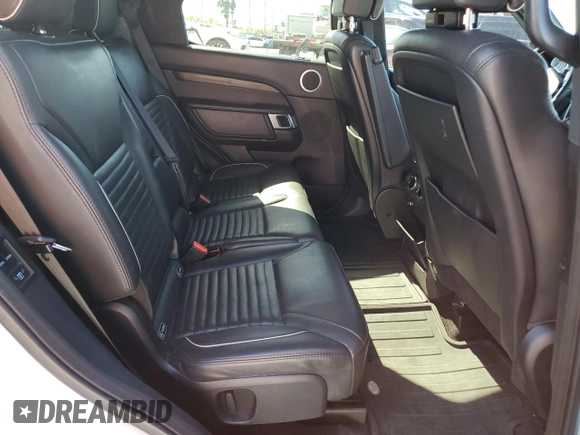 2018 Land Rover Discovery HSE Luxury z VIN SALRT2RV2JA070659, wystawiony jako Copart lot #47651085 z przebiegiem 88 750 mil mil oraz Nie do naprawy • Non repairable. Historia ofert i sprzedaży dostępna na DreamBid. Obrazek 11.