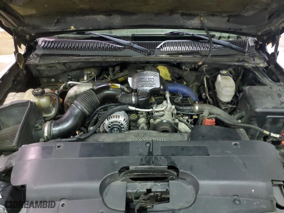 2003 Chevrolet Silverado 2500HD LS with VIN 1GCHK23163F104684, listed as a Copart auction lot 45929035 with 251,029 mi miles and Salvage Title. Bid and sale history available at carsss.com. Image 11.