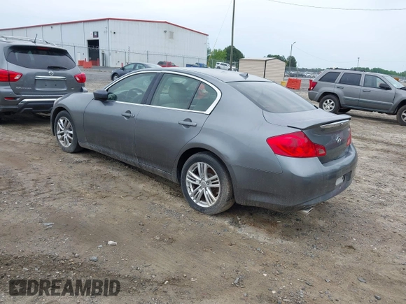 2015 Infiniti Q40 with VIN JN1CV6AR3FM521751, listed as a IAAI auction lot 42212244 with 118,245 mi miles and . Bid and sale history available at DreamBid. Image 3.