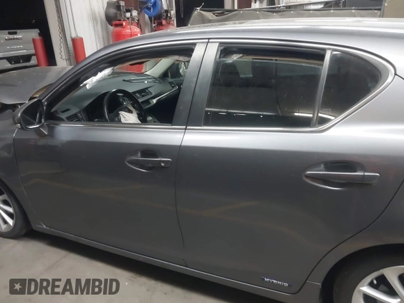 2014 Lexus CT 200h with VIN JTHKD5BHXE2196696, listed as a IAAI auction lot 42205282 with 113,924 mi miles and . Bid and sale history available at DreamBid. Image 13.