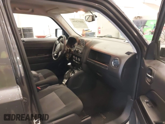2017 Jeep Patriot High Altitude with VIN 1C4NJPFA1HD136671, listed as a IAAI auction lot 40892616 with 64,852 mi miles and . Bid and sale history available at carsss.com. Image 5.